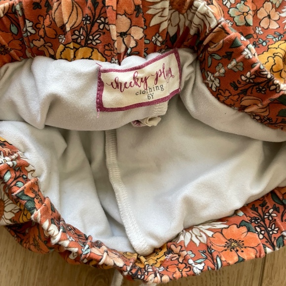 Cheekyplum Skort - Picture 4 of 5